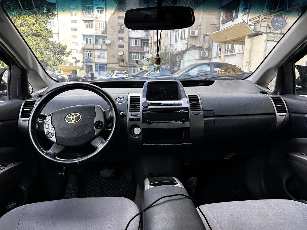 Toyota Prius, 1.5 L, 1.3 kWh, 2008 il, 300 000 km 99-UV-892 — Avtomobillər, Bakı (5)