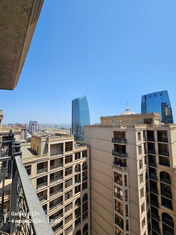 Satılır 4 otaqlı yeni tikili 303 m² — Mənzil, Bakı (6)