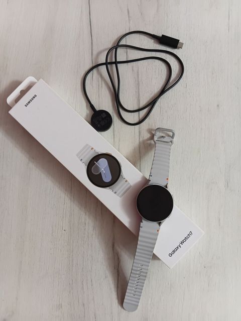 Samsung Galaxy Watch7 – ağıllı saat Xüsusiyyətlər: - Model: Galaxy — Bakı