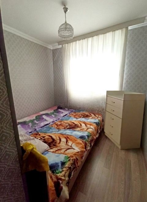 İcarəyə verilir 2 otaqlı köhnə tikili 55 m² — Bakı