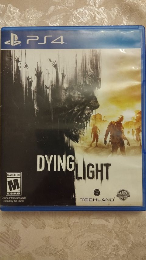Dying light diski yaxşı vəziyyətdə, barter var — Konsol oyunları