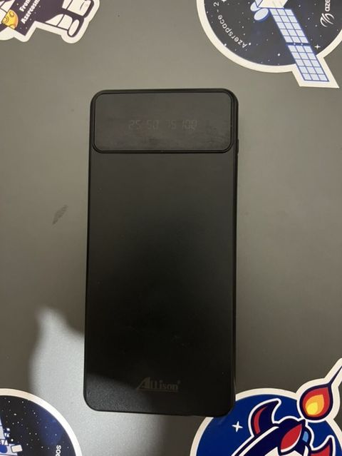 Allison daşınan enerji bankı (powerbank) - Rəng: qara, mat korpus — Digah