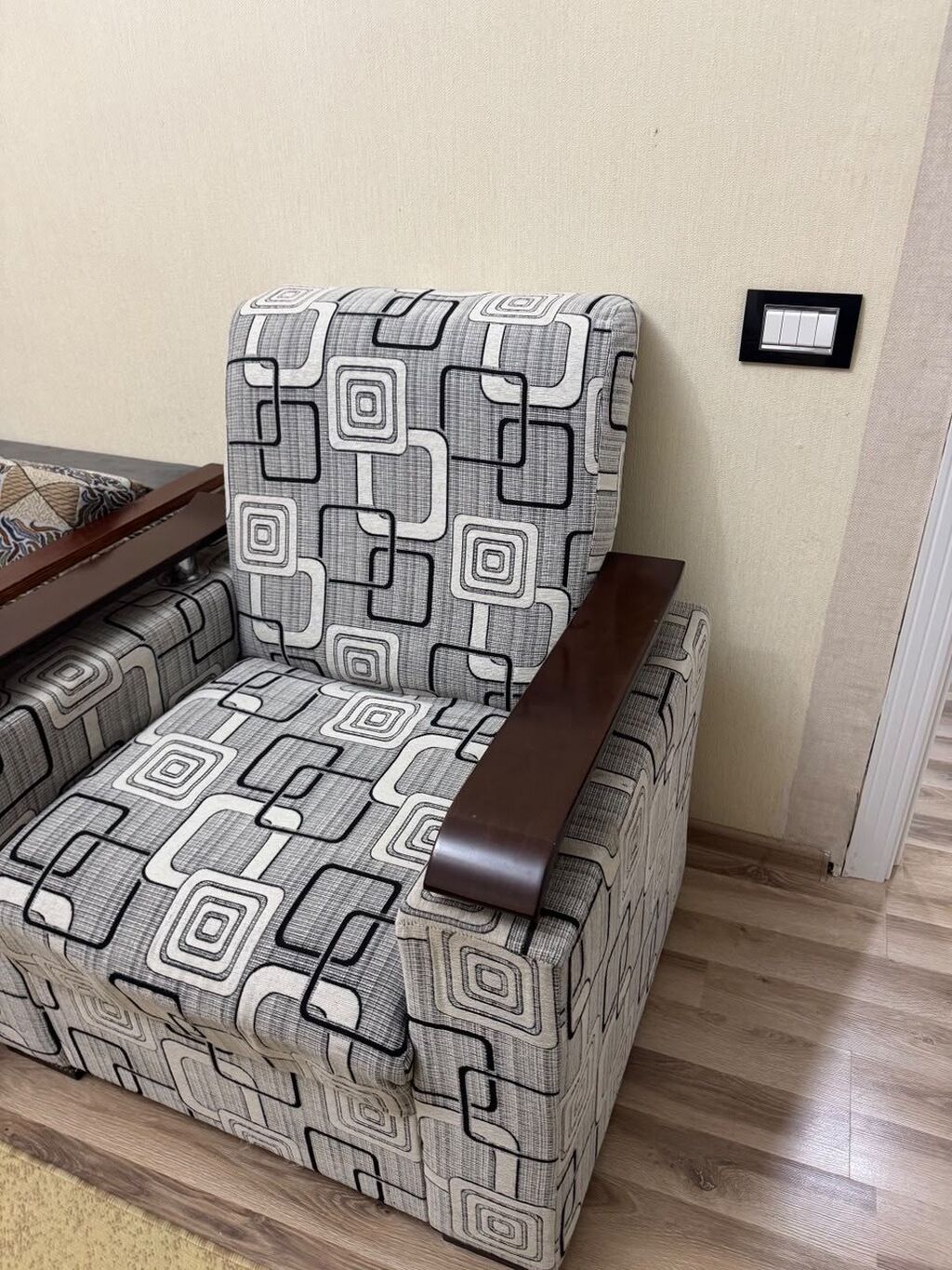 Kreslo – geniş və rahat oturacaq - Model: yumşaq oturacaqlı, hündür — Kreslolar, Sumqayıt (2)