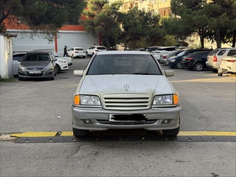 Mercedes C 240, 2.4 L, 1997 il, 245 440 km — Bakı