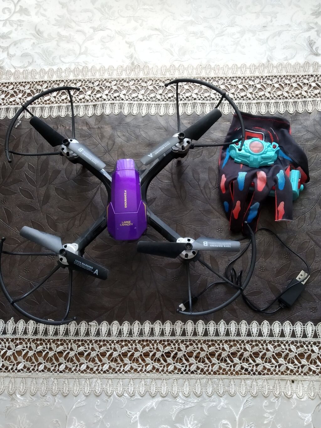 Oyuncaq kvadrokopter dron - Korpus rəngləri: bənövşəyi və qırmızı — Oyuncaq nəqliyyatı, Bakı (6)