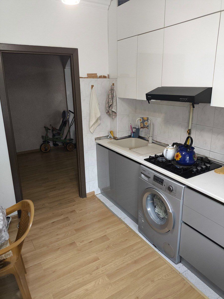 Satılır 5 otaqlı köhnə tikili 88 m² — Mənzil, Bakı (8)