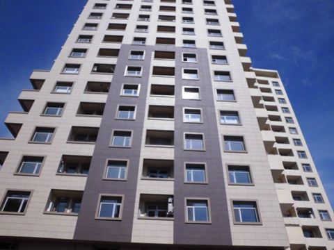 Satılır 3 otaqlı yeni tikili 125 m² — Bakı