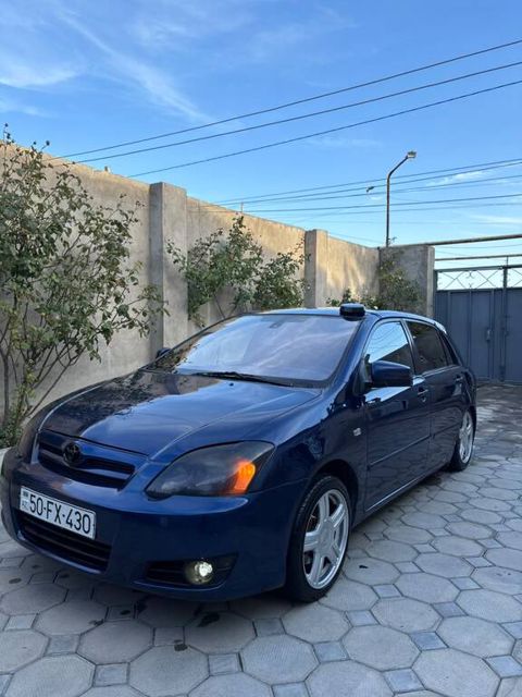 Toyota Corolla, 1.4 L, 2005 il, 330 000 km — Bakı