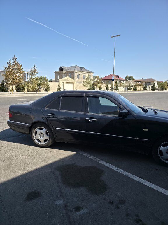 Mercedes E 240, 2.4 L, 1999 il, 346 000 km — Avtomobillər, Bakı (6)