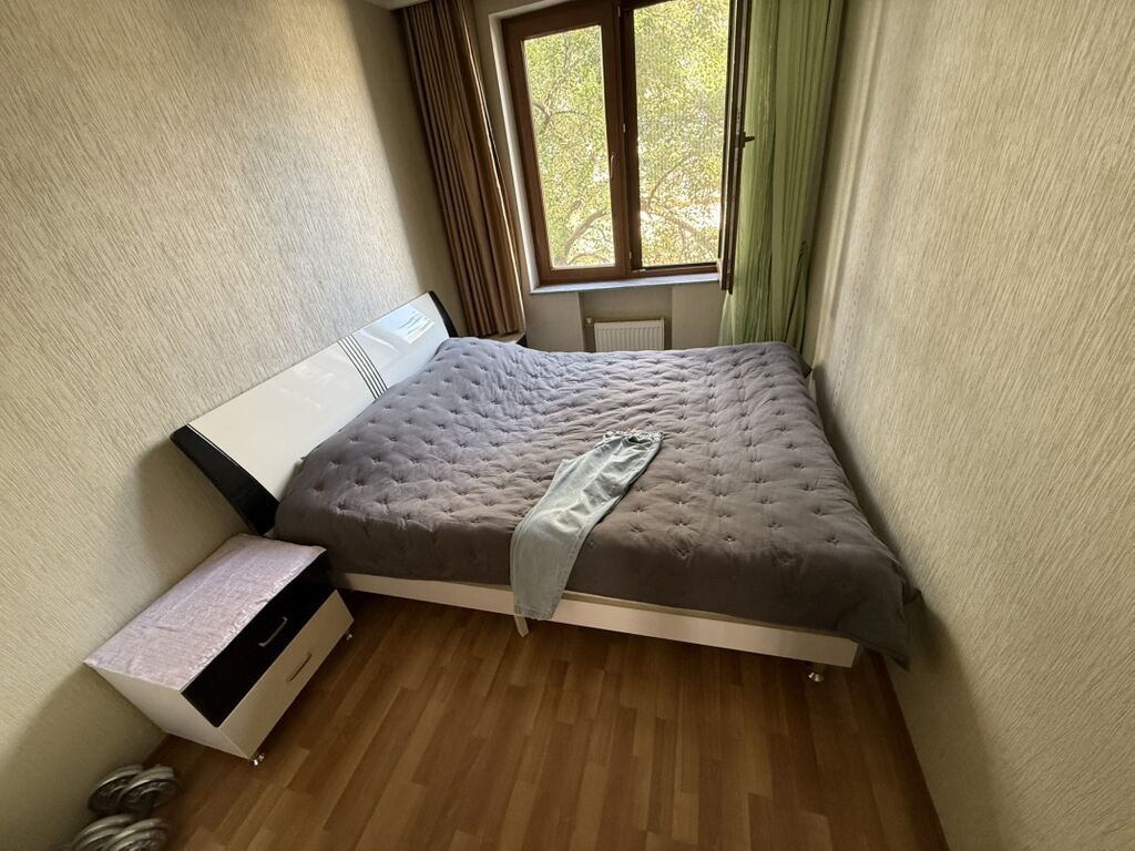 Yataq otağı mebel dəsti - Rəng və üslub: Ağ–qara kombinəli, müasir — Yataq otağı mobilya dəstləri, Bakı (2)