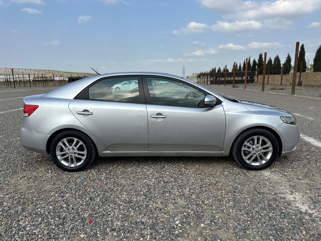 Kia Cerato, 1.6 L, 2011 il, 237 228 km — Avtomobillər, Gəncə (10)
