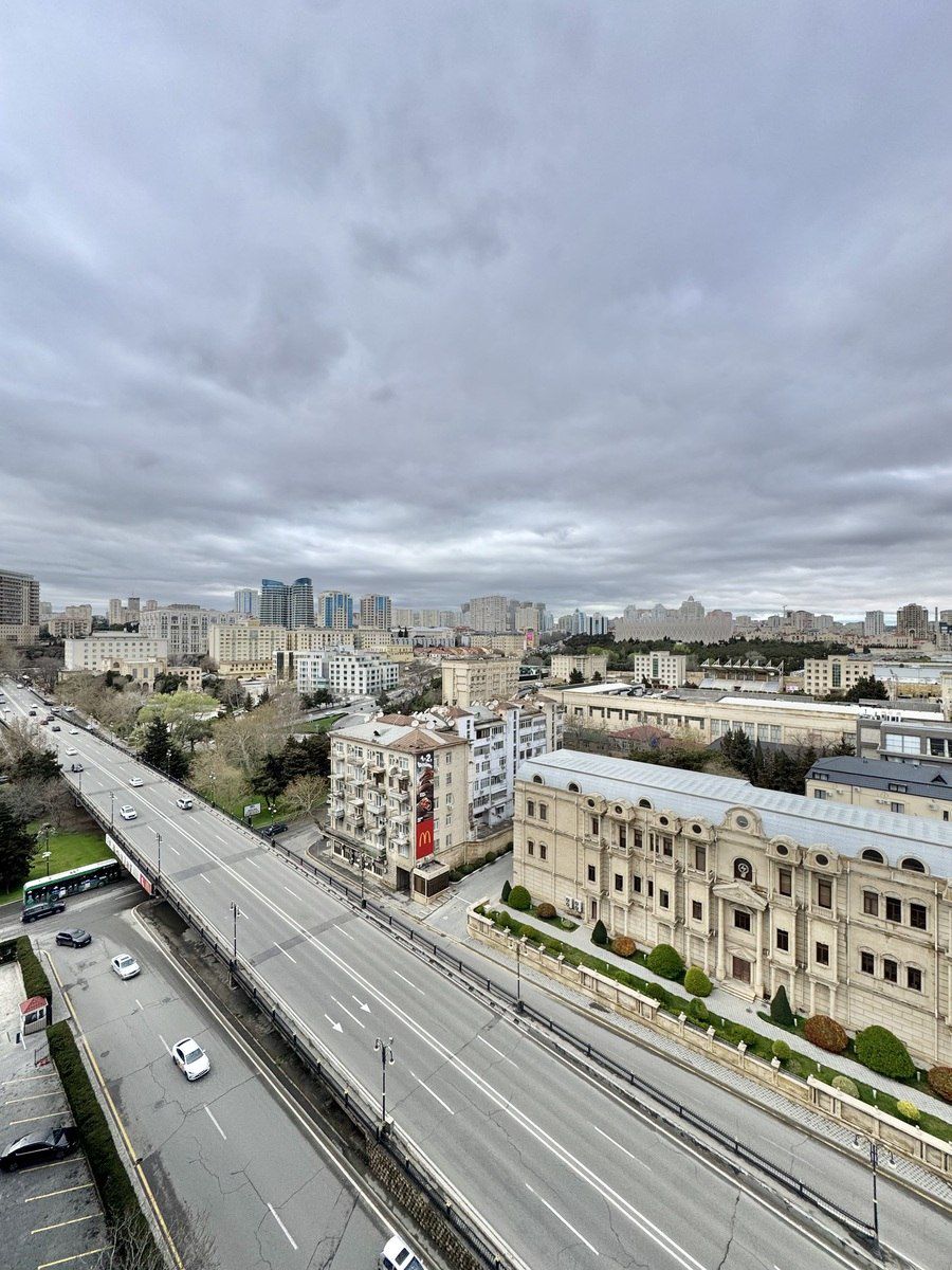 Satılır 2 otaqlı yeni tikili 100 m² — Mənzil, Bakı (9)