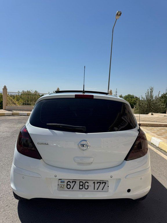 Opel Corsa, 1.4 L, 2014 il, 250 000 km 67-BG-177 — Avtomobillər, Naxçıvan (6)