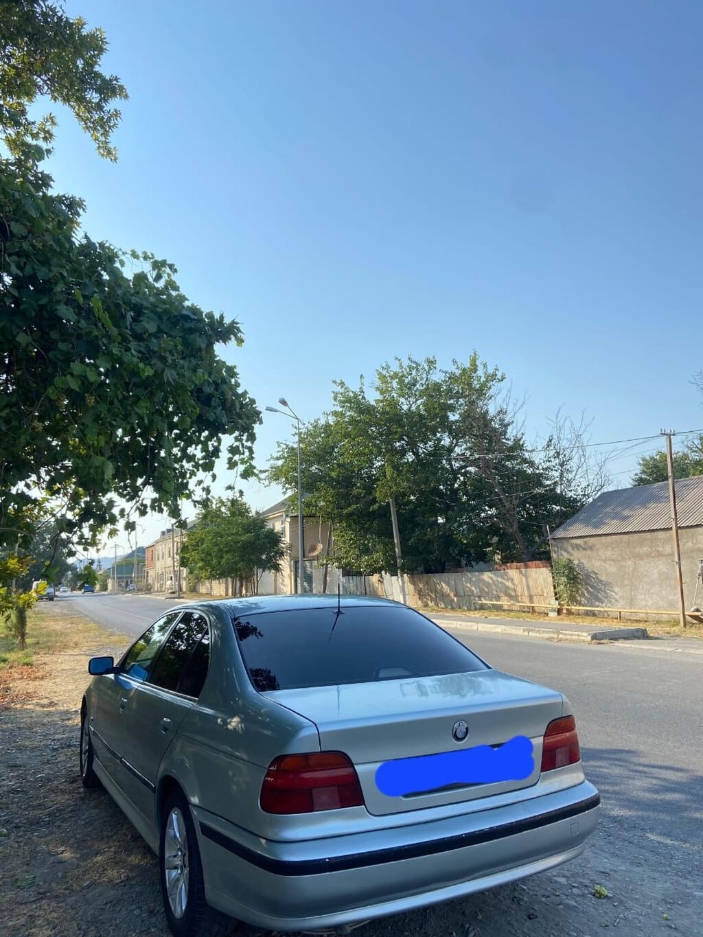 BMW 5 Series E39 sedan - Kuzov: gümüşü rəng, 4 qapı, orijinal E39 — Avtomobillər, Qobustan (2)
