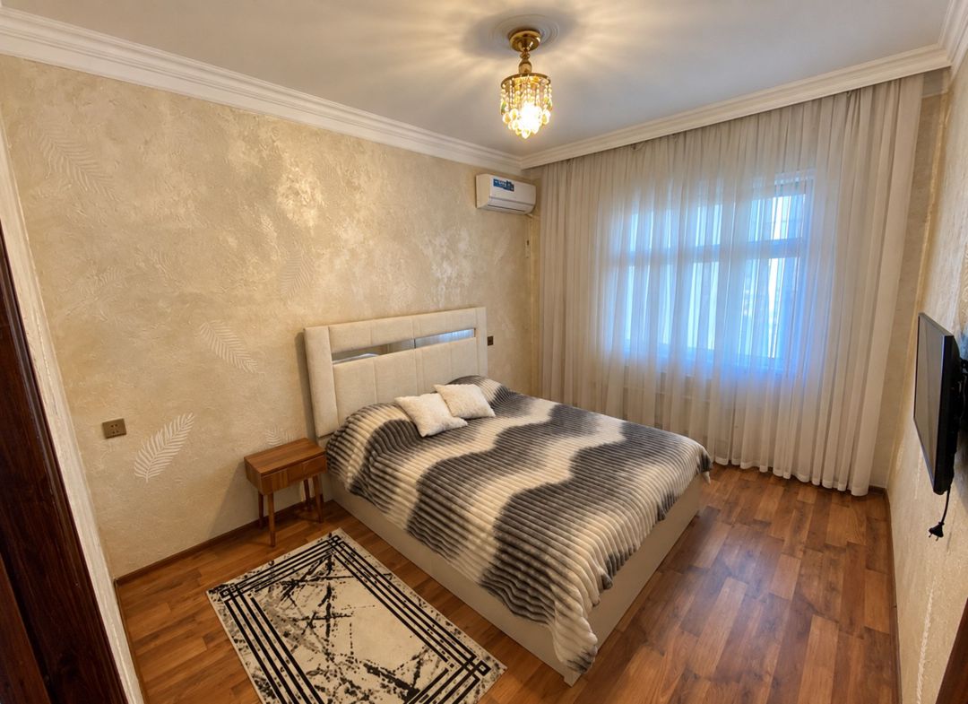 Satılır 2 otaqlı köhnə tikili 66 m² — Mənzil, Bakı (3)