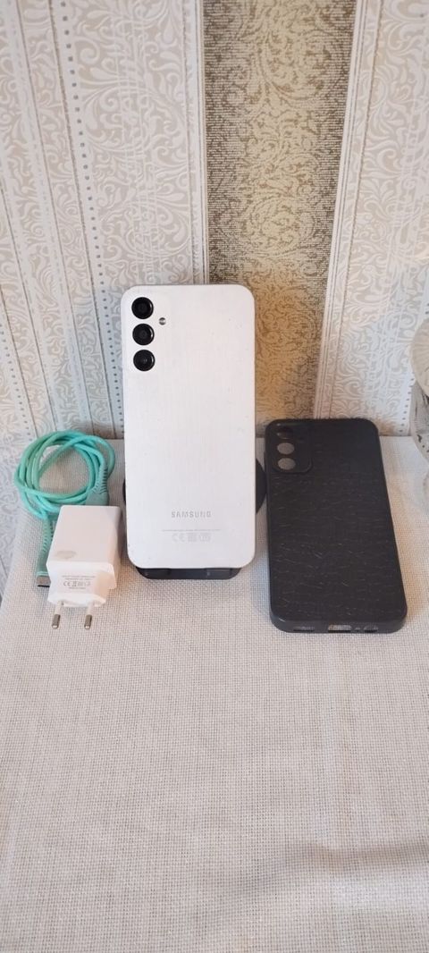 Samsung Galaxy A14, 128 GB, rəng - Ağ, İki sim kartlı — Gəncə