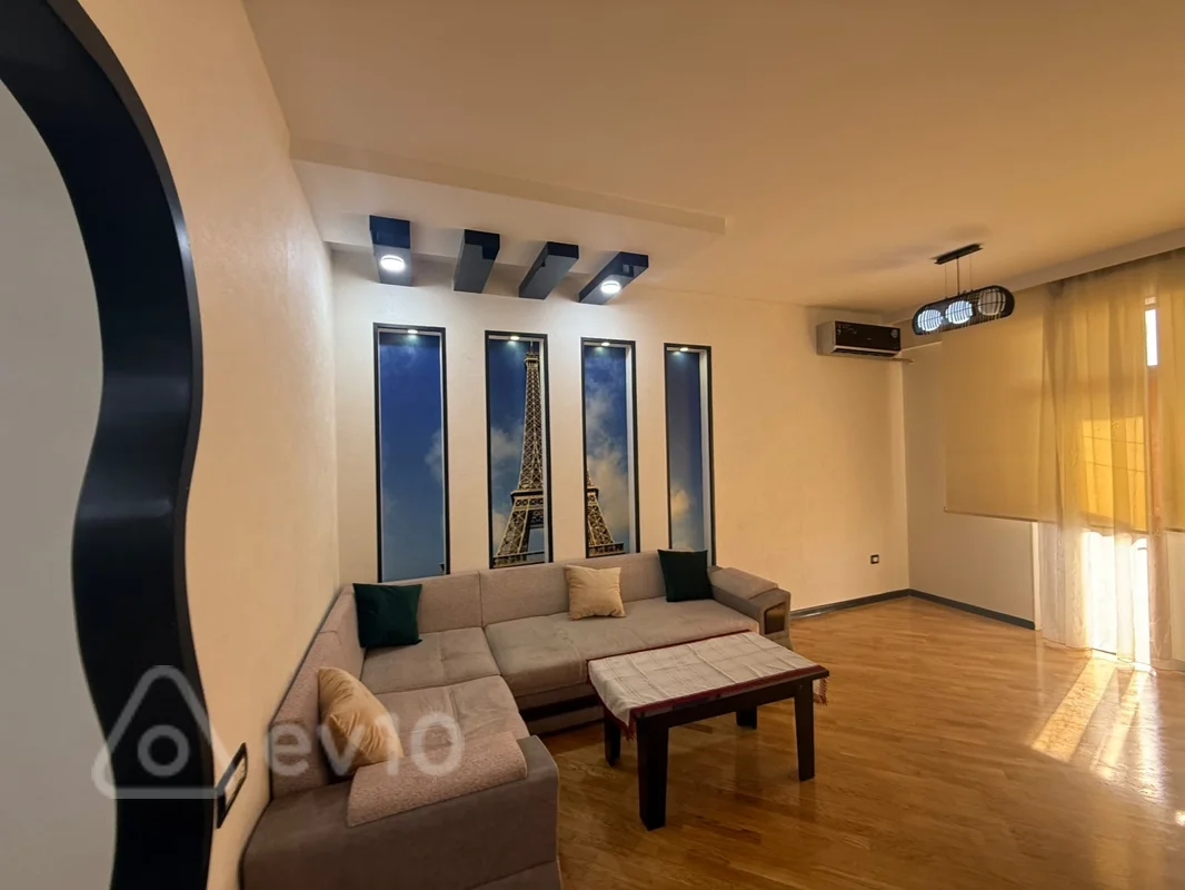 3 otaqlı mənzil, 1300 m², Əlicabbar Orucəliyev küçəsi — kirayə — Mənzil, Bakı