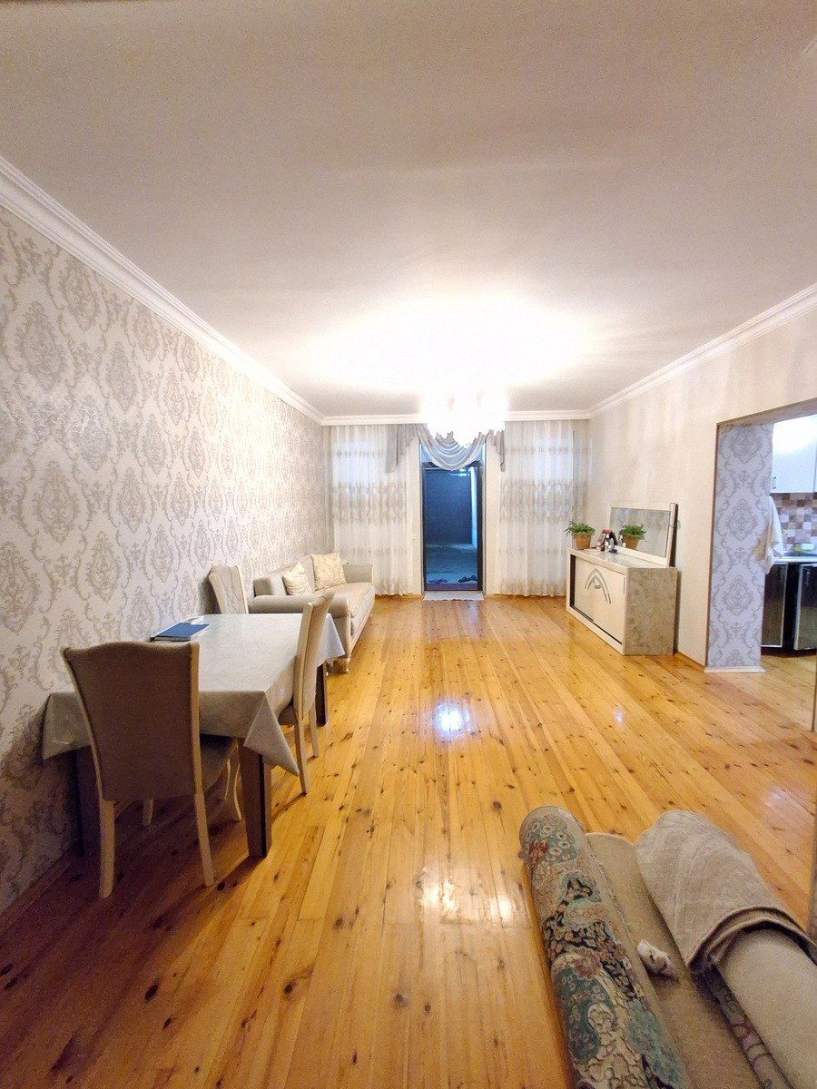 Satılır 11 otaqlı həyət evi/bağ evi 300 m² — Ev, villa, Bakı (3)