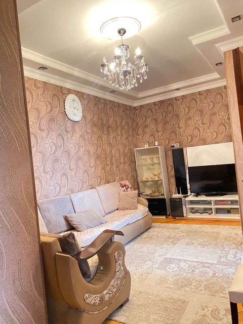 Satılır 3 otaqlı yeni tikili 100 m² — Bakı