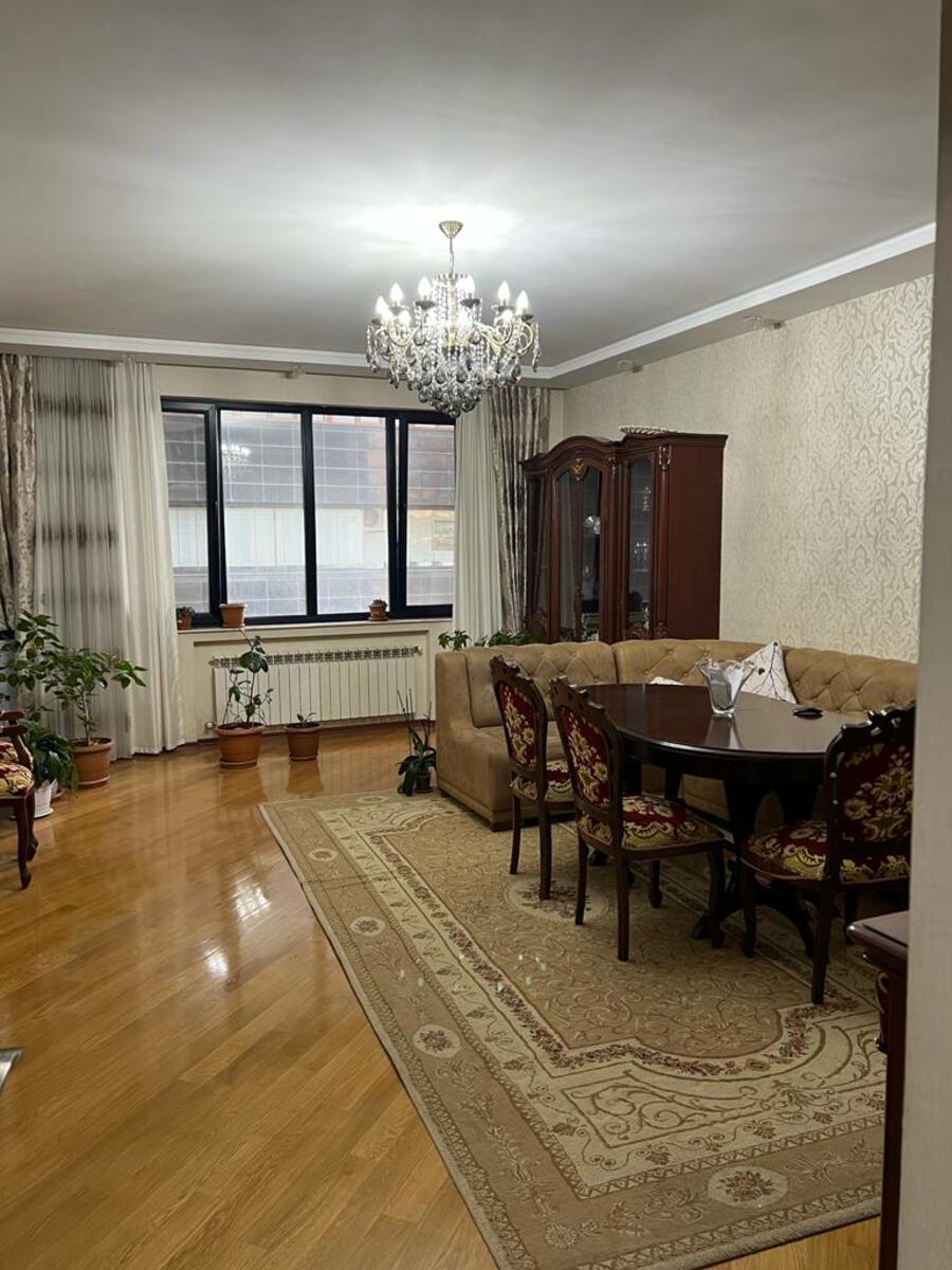 İcarəyə verilir 4 otaqlı yeni tikili 170 m² — Mənzil, Bakı (7)