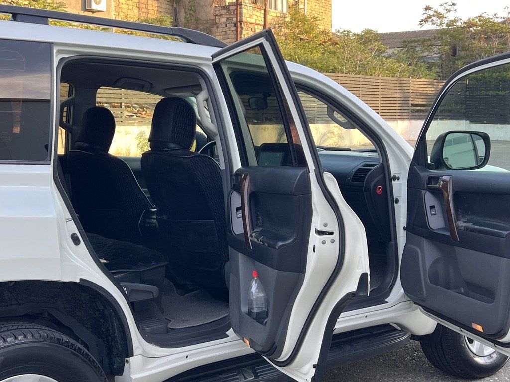 Toyota Land Cruiser Prado, 2.7 L, 2011 il, 158 330 km — Avtomobillər, Bakı (11)