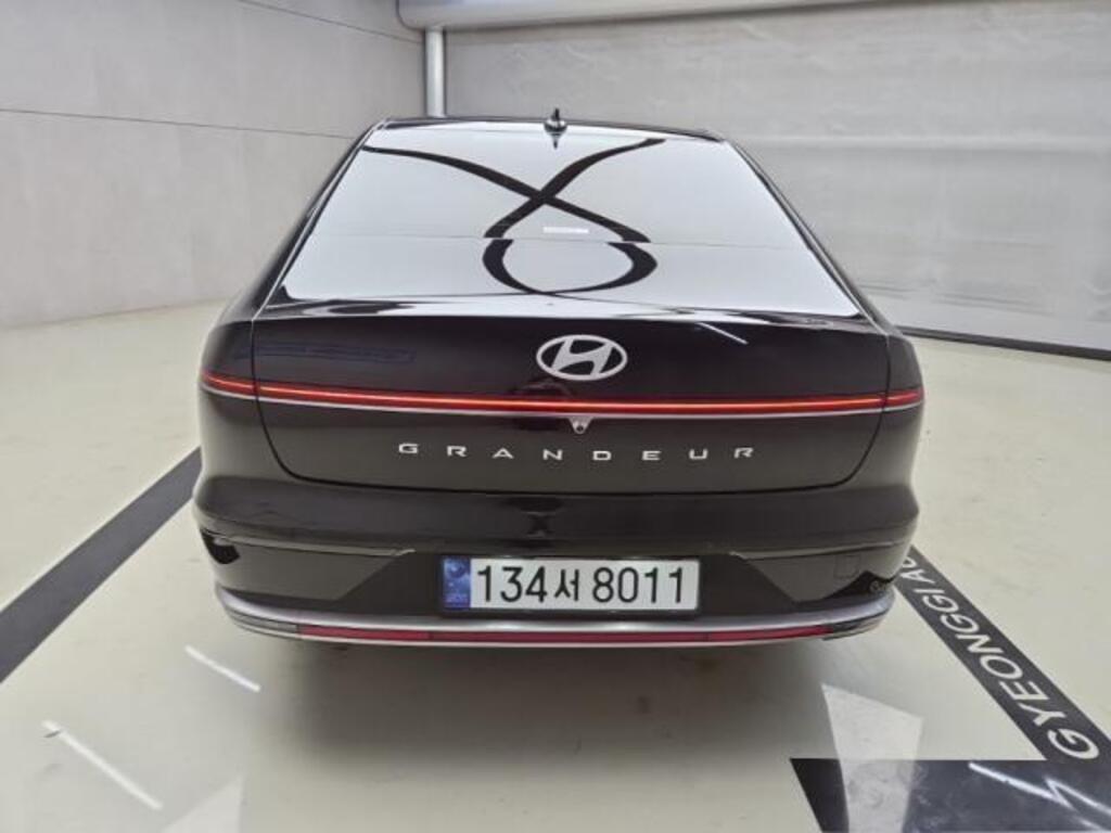 Hyundai Grandeur, 1.6 L, 1.49 kWh, 2023 il, 140 100 km — Avtomobillər (4)