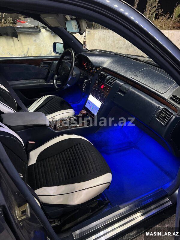 Mercedes E230, 1997 il 10-RL-541 — Avtomobillər, Bakı (10)