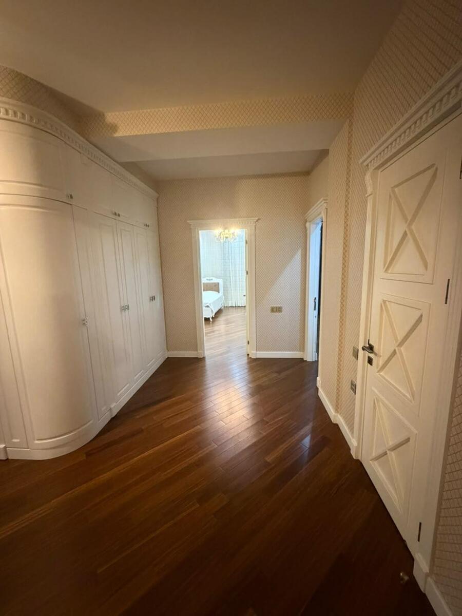 İcarəyə verilir 4 otaqlı yeni tikili 200 m² — Mənzil, Bakı (11)