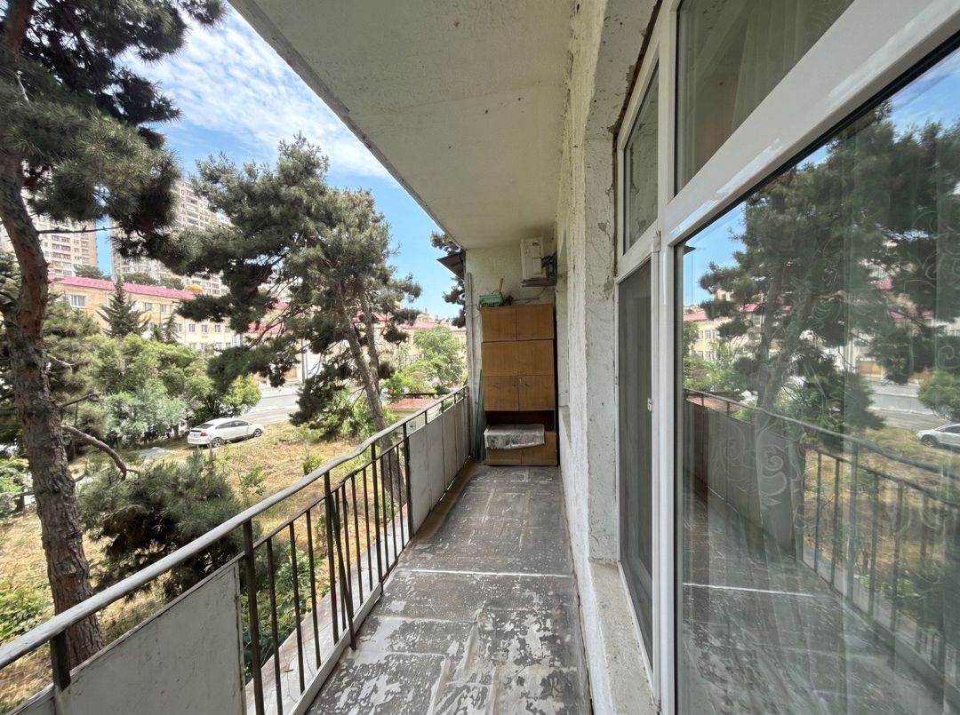Satılır 4 otaqlı köhnə tikili 110 m² — Mənzil, Bakı (6)