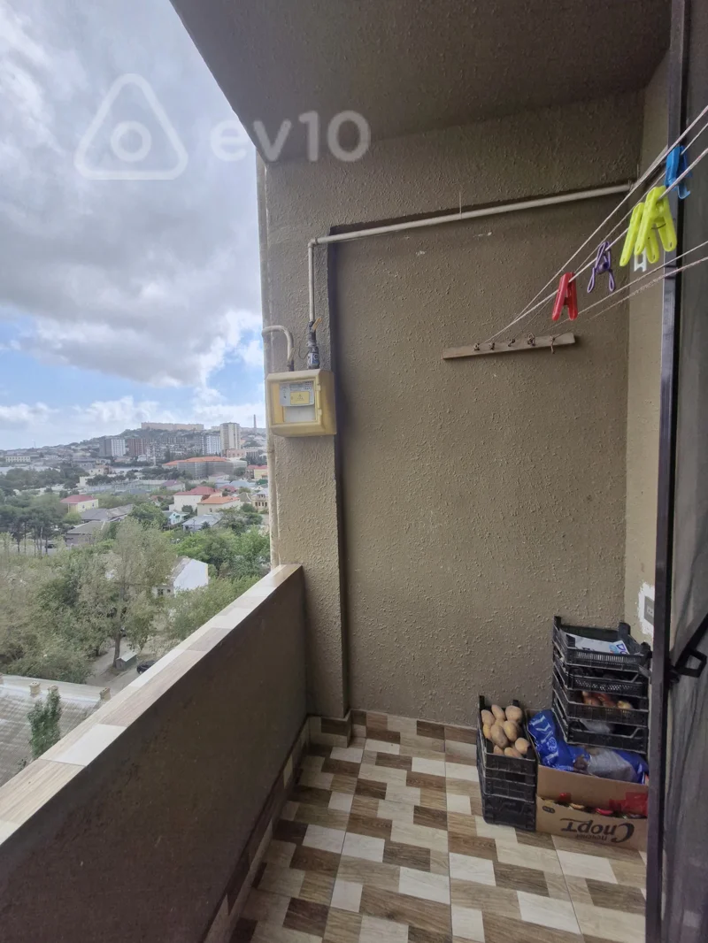 3 otaqlı mənzil, 54 m², Qaraçuxur qəsəbəsi Əhməd Mehbalıyev küçəsi — Bakı