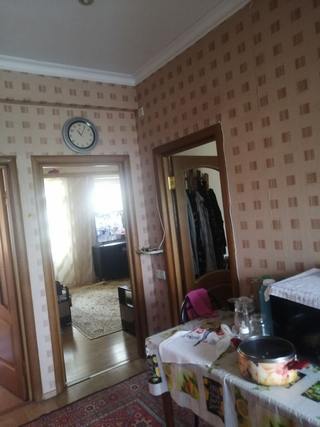 Ev satılır Təsvir:4/4 balkonlar baglidi cəmi bir qonşu var - Yataq — Mənzil, Bakı (7)