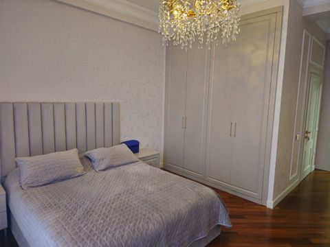 Satılır 3 otaqlı yeni tikili 143 m² — Bakı