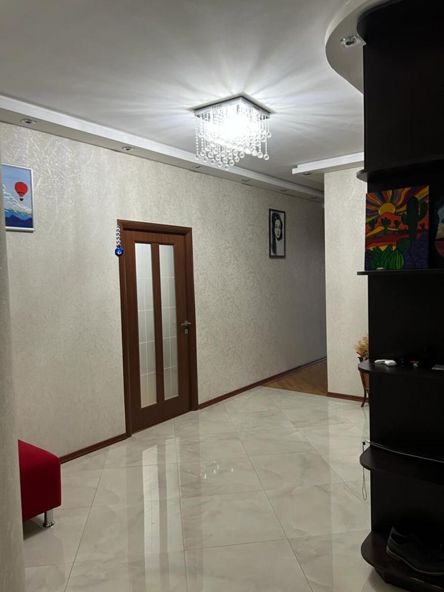 İcarəyə verilir 4 otaqlı yeni tikili 170 m² — Mənzil, Bakı (8)