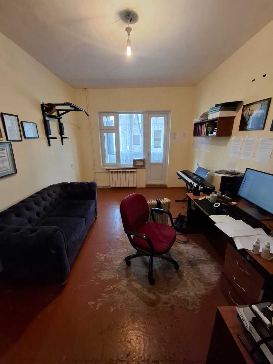Satılır 3 otaqlı köhnə tikili 85 m² — Mənzil, Bakı