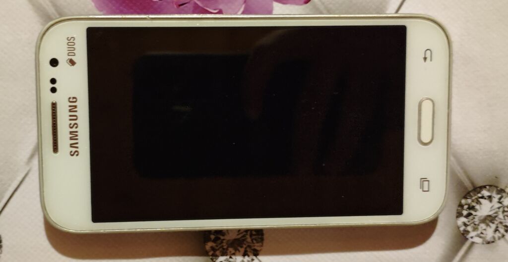 Samsung B5702 Duos, 32 GB, rəng - Ağ, İki sim kartlı — Samsung, Digah (2)
