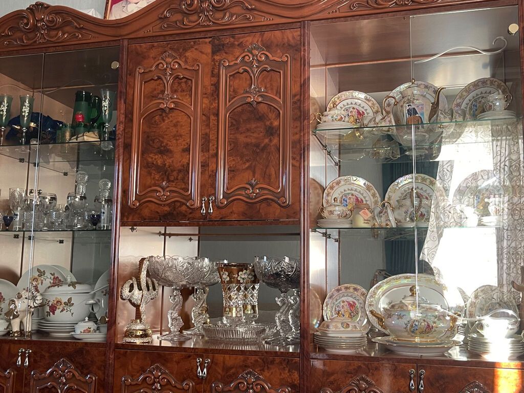 Yeni, geniş və çox səliqəli qolka mebel satılır. Qab-qacaq və — Qonaq otağı üçün, Bakı (2)