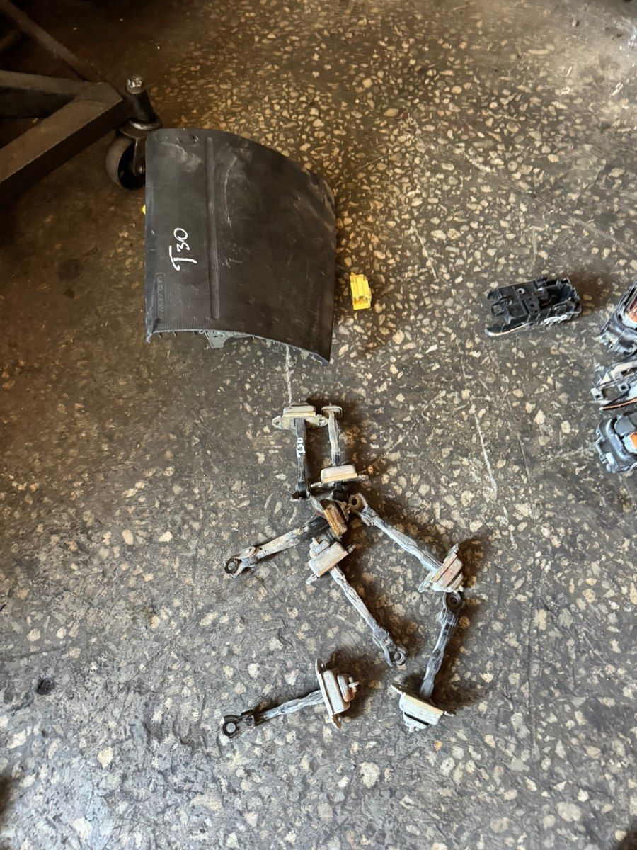Nissan Xtrail ehtiyat hissələri — Ehtiyat hissələri və aksesuarlar, Bakı (3)