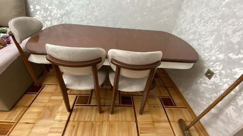 Yemək masası və 6 ədəd stul dəsti. - Forma: oval/yuvarlaq künclü — Bakı