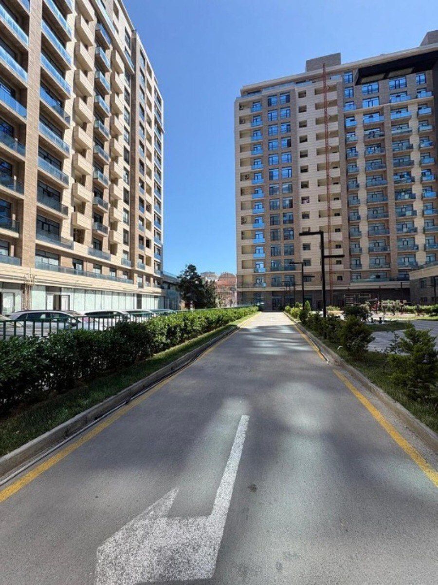 Satılır 4 otaqlı yeni tikili 191 m² — Mənzil, Bakı