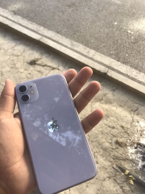 IPhone 11, Simsiz şarj — Bakı
