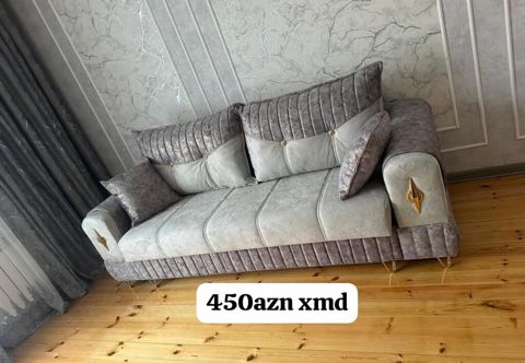 Model: Yumşaq oturacaqlı 3 yastıqlı divan - Rəng: Boz-gümüş — Bakı
