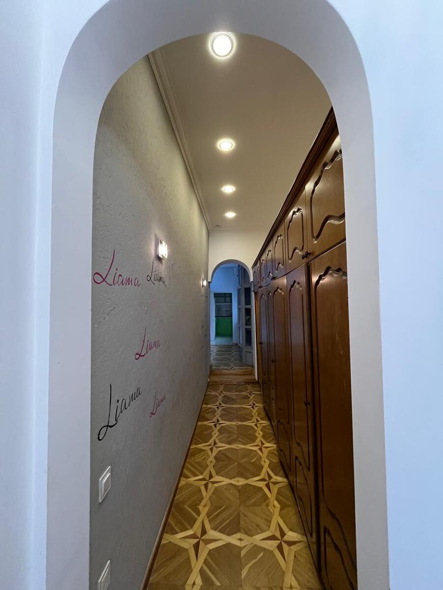 Satılır 4 otaqlı köhnə tikili 102 m² — Mənzil, Bakı (12)