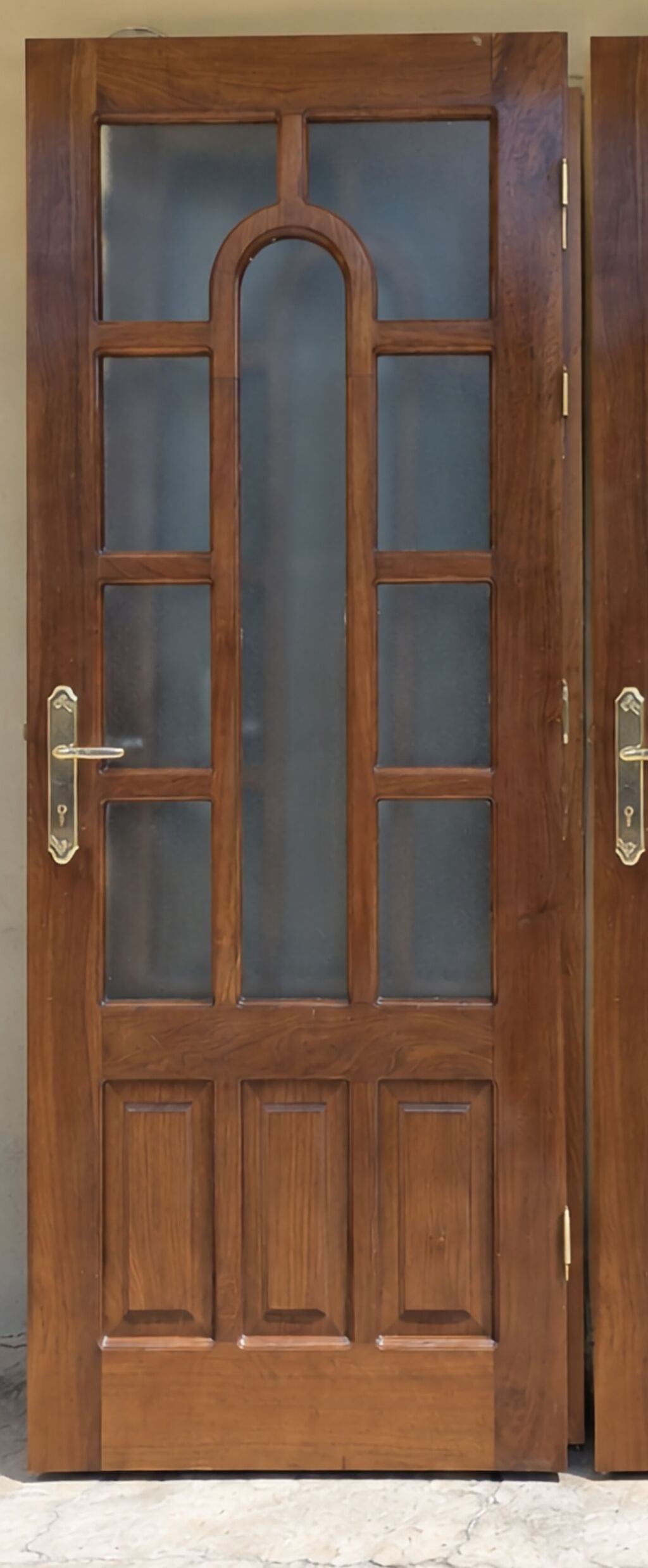 7 ədəd təmiz taxtadan qapı. 5 ədəd otaq qapısı 2 ədəd hamam qapısı — Pəncərələr, qapılar, balkonlar, Bakı (2)