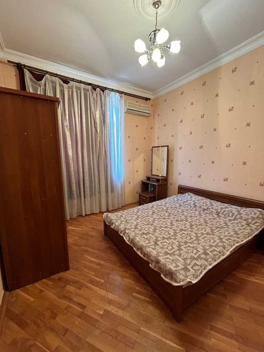 Satılır 3 otaqlı köhnə tikili 72 m² — Mənzil, Bakı (5)