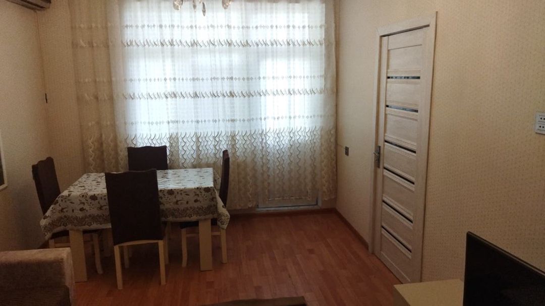İcarəyə verilir 2 otaqlı köhnə tikili 38 m² — Mənzil, Bakı (6)