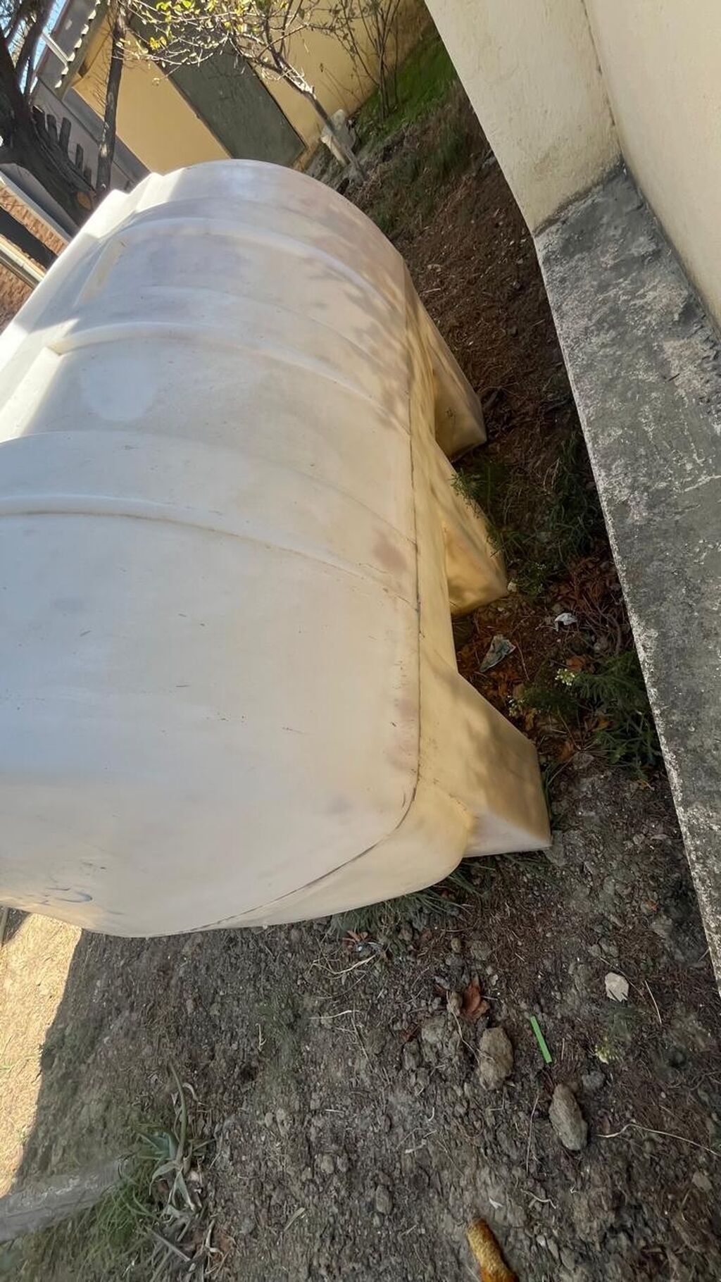 Bak, Plastik, 2000 l l, İşlənmiş, Ünvandan götürmə — Su çənləri, kanisterləri, bochkalar, Bakı