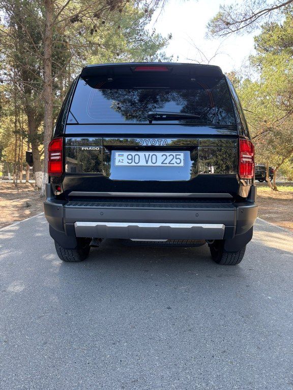 Toyota Land Cruiser Prado, 2.4 L, 2024 il, 15 500 km 90-VO-225 — Avtomobillər, Bakı (2)