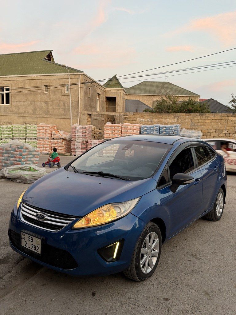 Ford Fiesta, 1.6 L, 2010 il, 300 000 km 99-ZL-782 — Avtomobillər, Bakı (3)