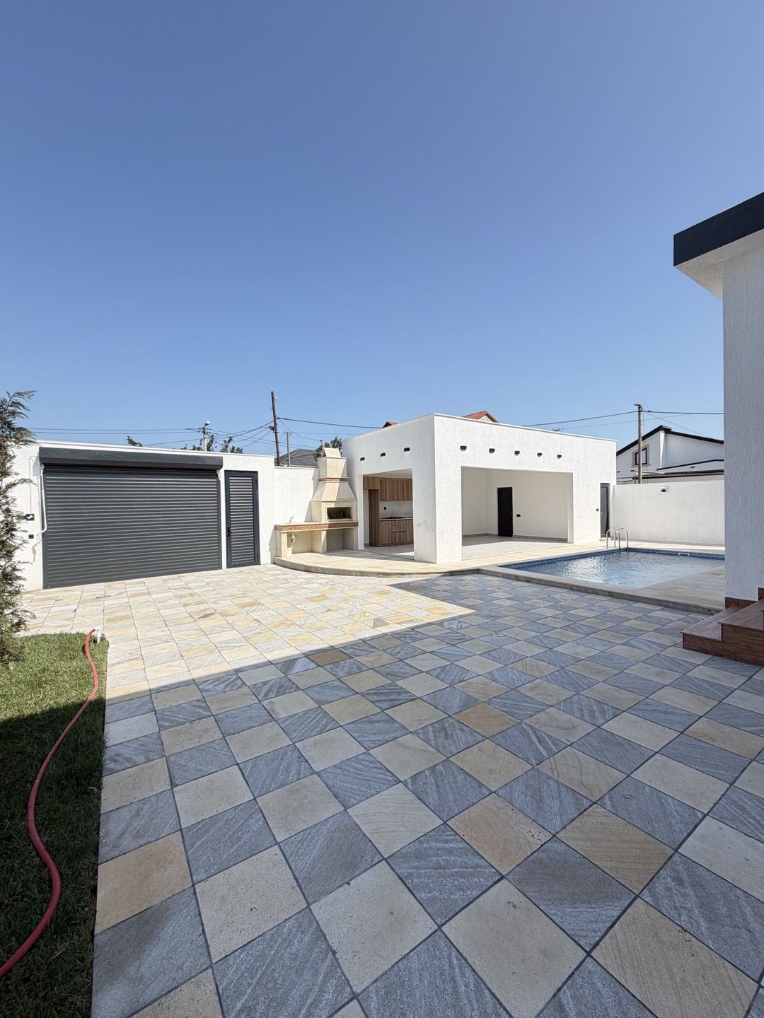 Satılır 4 otaqlı həyət evi/bağ evi 160 m² — Ev, villa, Bakı (2)