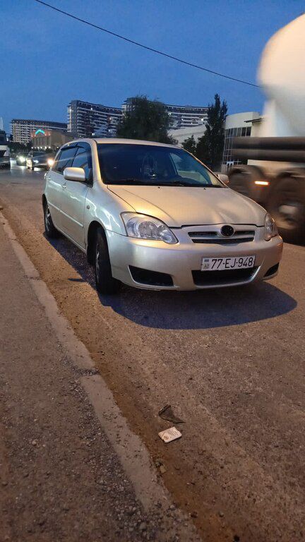 Toyota Corolla, 1.4 L, 2005 il, 362 747 km 77-EJ-948 — Avtomobillər, Bakı (2)